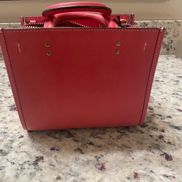 Coach Rogue 17 Original Natural Leather Bright Carmine NWT - Picture 3 of 12